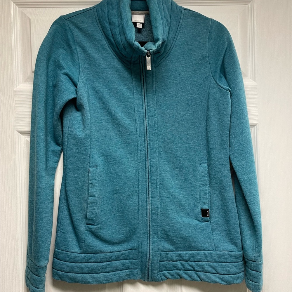 Bench Zip Up -  Size Medium
